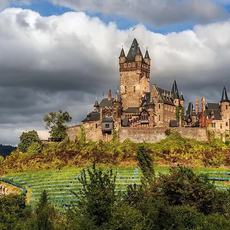 Living In The Historic Old Town Apartamento