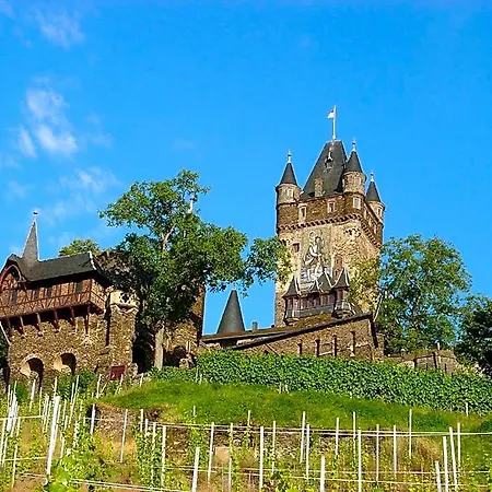 Living In The Historic Old Town Apartment Cochem