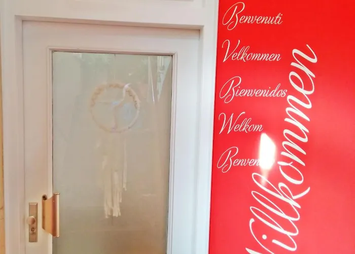 Living In The Historic Old Town Apartamento *